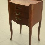 834 7242 LAMP TABLE